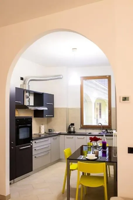 Apartment Il Cuore Del Borgo- Rho Fiera Italy